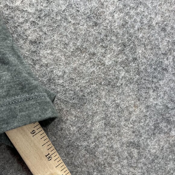 Nike Shirt Men Extra Large Gray Red Athletic Crewneck Swoosh Gym Just Do it - Picture 9 of 12